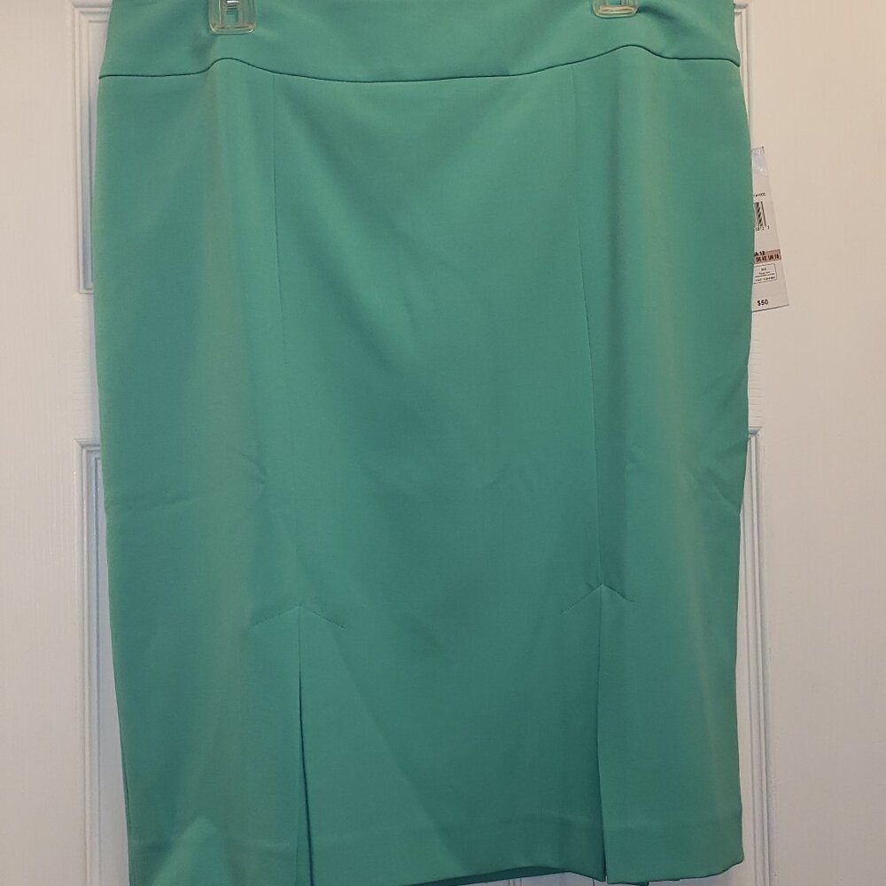 Green skirt
